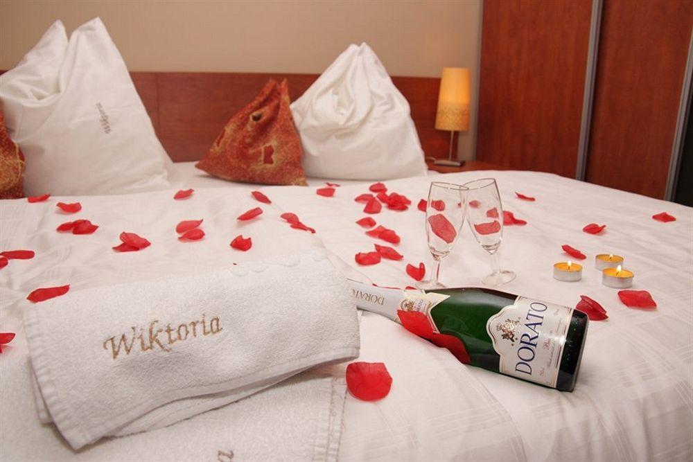 Hotel Wiktoria Шклярська Поремба Екстер'єр фото